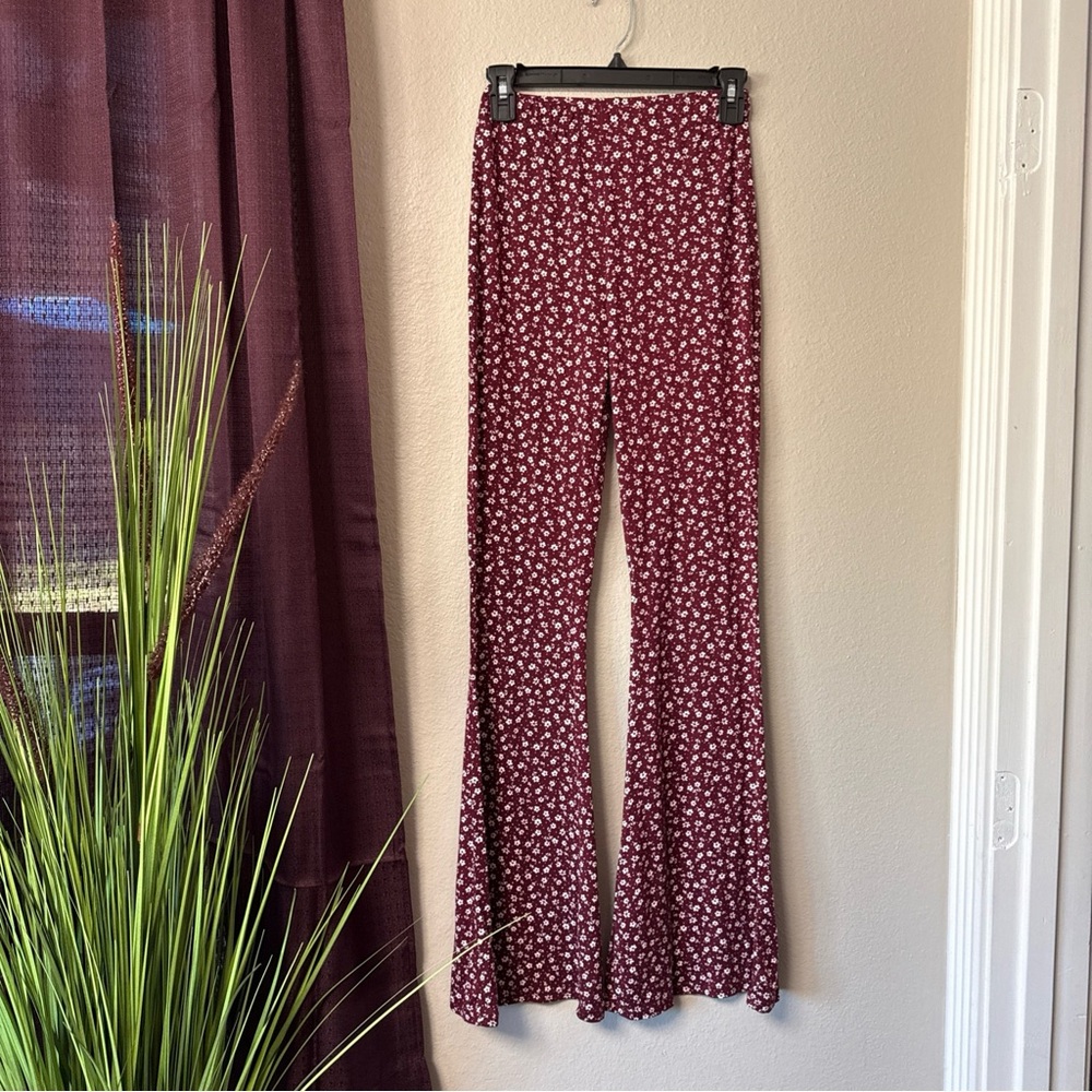 B6/1 Windsor womens Floral Flared Pull On Pants Size Small